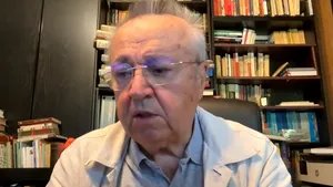 Ion Cristoiu: Curată nebunie! Prin taxe și impozite, românii hrănesc din plin corupția din Ucraina!