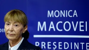Macovei anunţă în ce condiţii semnează pactul propus de Iohannis