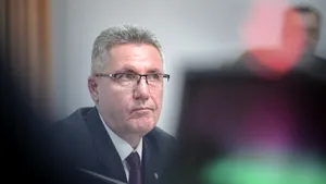 Adjunctul şefului SRI, George Voinescu, a fost trecut în rezervă în urma unui decret semnat de Klaus Iohannis. Cine a fost numit în locul său