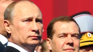 Putin l-ar putea înlocui pe premierul Dmitri Medvedev cu Aleksei Kudrin