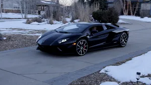 Agenţia Naţională de Administrare a Bunurilor Indisponibilizate a scos la vânzare un Lamborghini Aventador. Preţul este uriaş