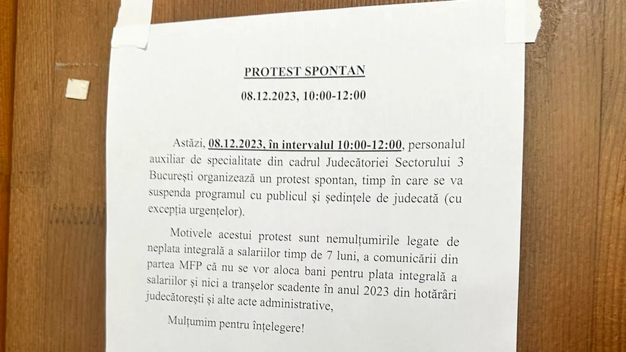 Protest spontan la Judecătoria Sector 3 din Capitală. Se primesc termene pentru Crăciunul viitor