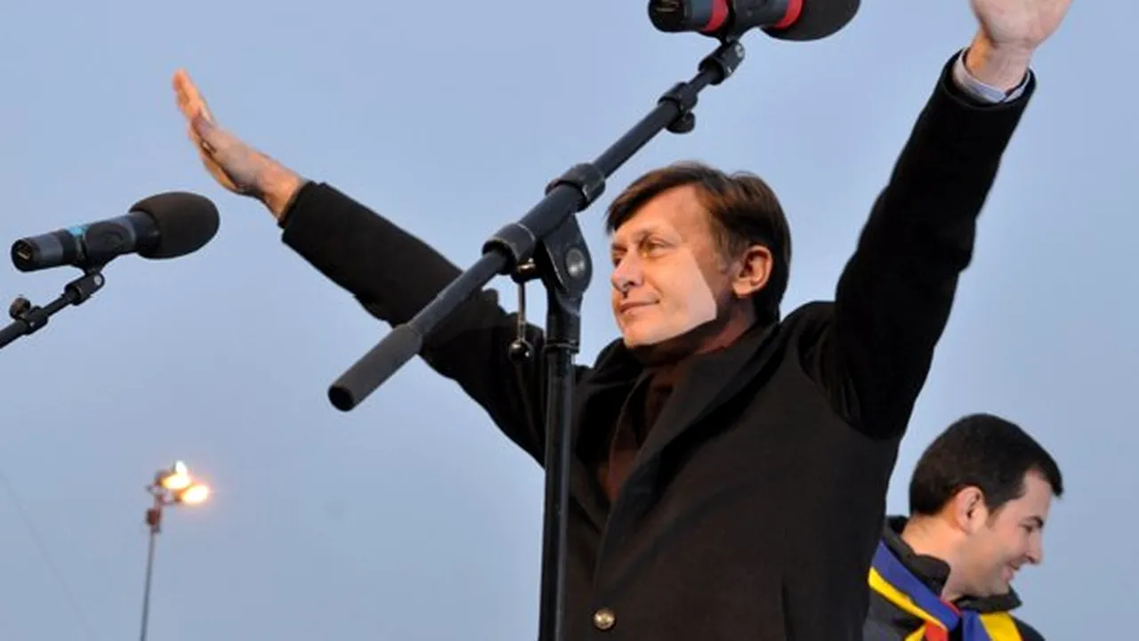 Antonescu,despre lansarea USL: Îmi plac stadioanele, pot să vină şi delegaţii PPE să vadă armata USL