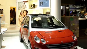 Mobilitatea conectată va însemna mai puţine accidente şi un consum mai mic de carburant