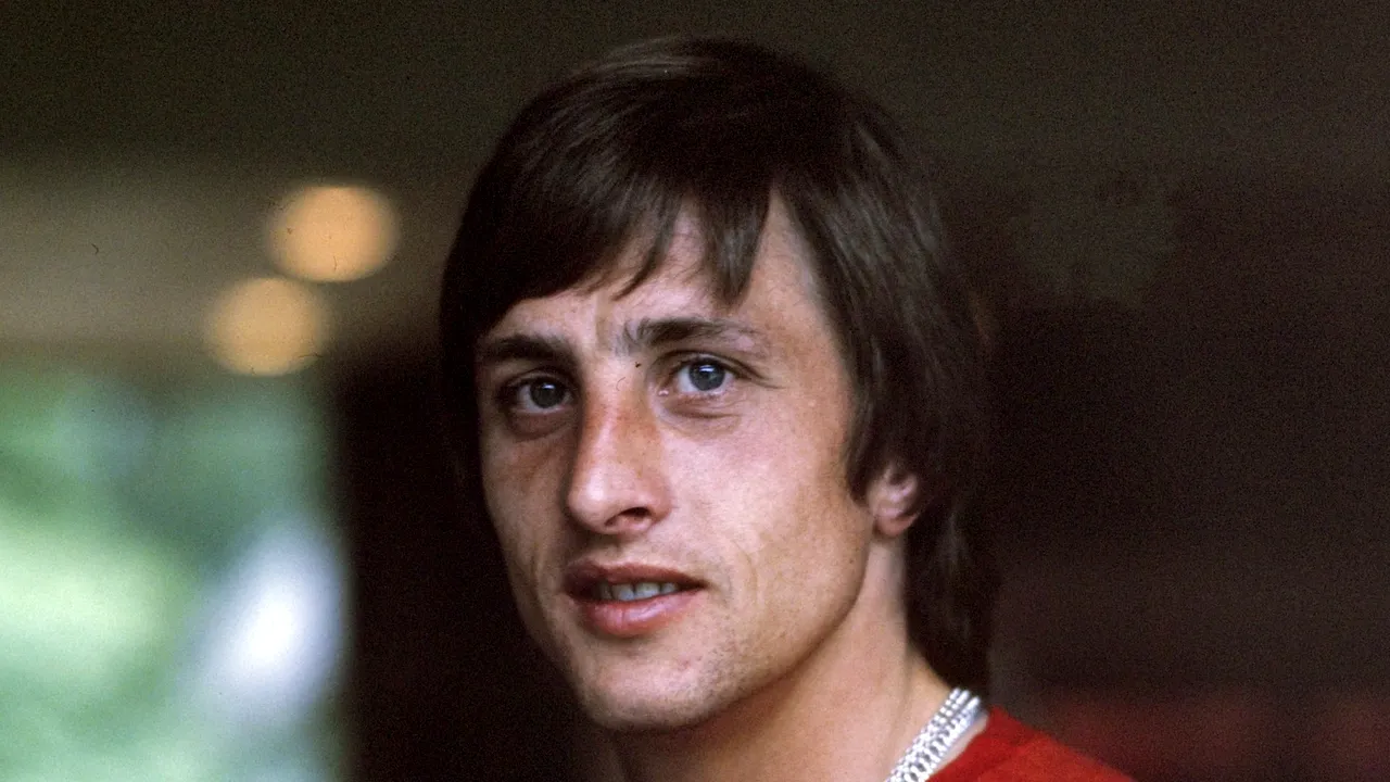 A murit Johan Cruyff. Fosta legendă a Ajax-ului şi a naţionalei Olandei avea 68 de ani - VIDEO