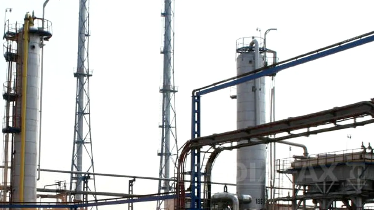 ICCJ menţine sechestrul de trei miliarde de lei la rafinăria Petromidia, în dosarul Rompetrol II