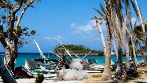 Cel puţin 90 de persoane au murit, iar alte zeci sunt date dispărute, în urma inundaţiilor şi alunecărilor de teren din Filipine | VIDEO