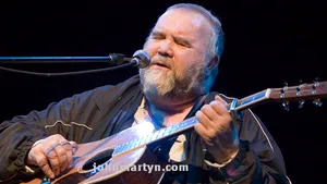 Compozitorul şi cântăreţul britanic John Martyn a decedat