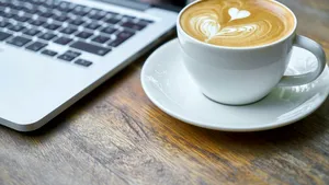Epidemiolog și expert în nutriție clarifică diferența dintre matcha și cafea: „Poate oferi mai multe beneficii”