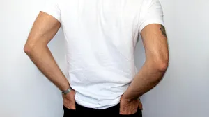 (P) Istoria tricourilor: de la lenjerie de corp a muncitorilor, la o piesă nelipsită din nicio garderobă