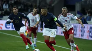 Franţa înregistrează un record istoric la fotbal. Mbappé a marcat un hat-trick