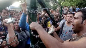 Preşedintele Serbiei avertizează că ţara sa ar putea înăspri controalele la frontiere