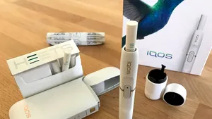 Postarea lui Raed Arafat care a creat dezbateri aprinse. Ce spun medicii despre folosirea ţigărilor electronice în spaţiul public 