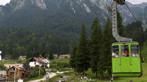 Record de turişti la telecabina din Buşteni în acest weekend