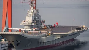 Doi chinezi, condamnaţi la închisoare pentru că au vândut fotografii cu primul portavion al Chinei unor spioni - VIDEO