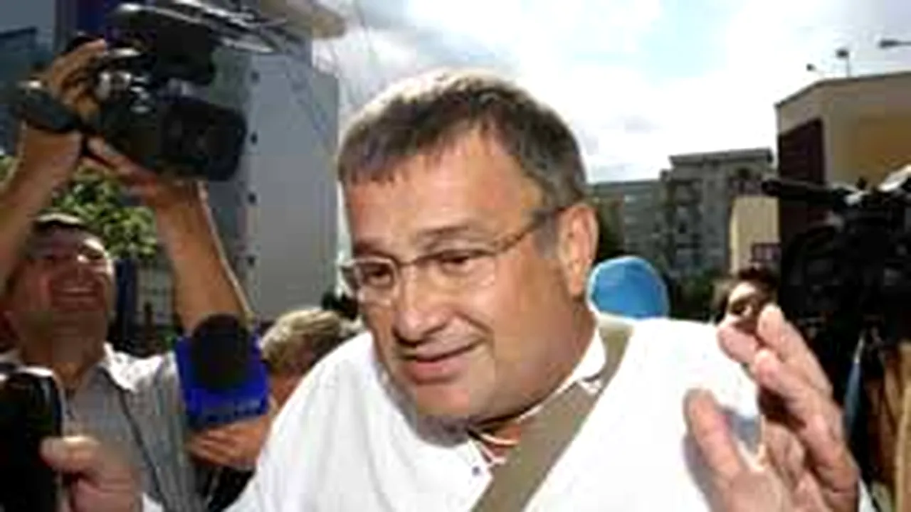 Mircea Dinescu are zece zile pentru a elibera conacul de la Galicea Mare (Dolj)