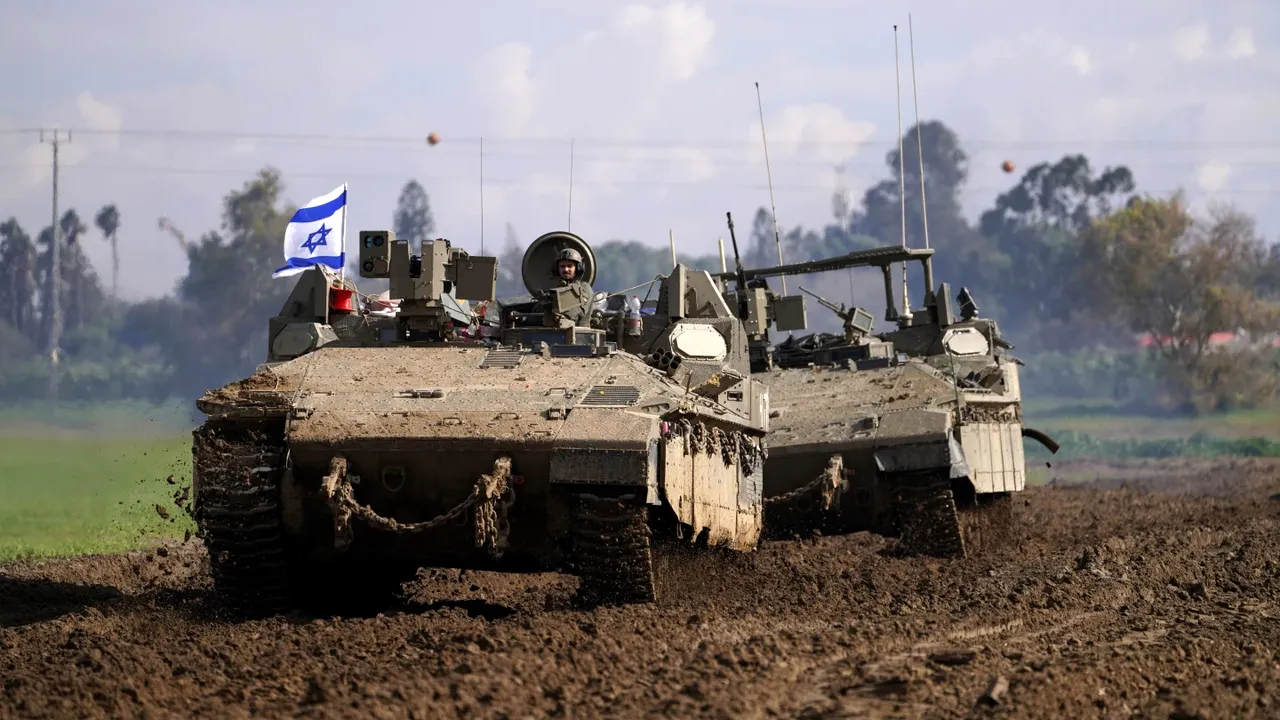 Războiul Israel -  Hamas. Armata americană afirmă că a lovit ieri 12 drone deasupra Mării Roşii pentru a securiza ruta maritimă. Hamas afirmă că loviturile americane în Irak şi Siria 