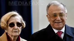 Iliescu: Soţia mea este cel mai acerb critic al meu