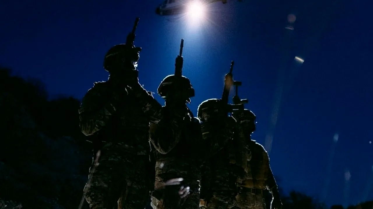 Armata ucraineană ripostează în forţă la atacurile masive ale ruşilor: elicoptere şi drone doborâte şi 13 aşezări apărate pentru a nu cădea în mâna invadatorilor