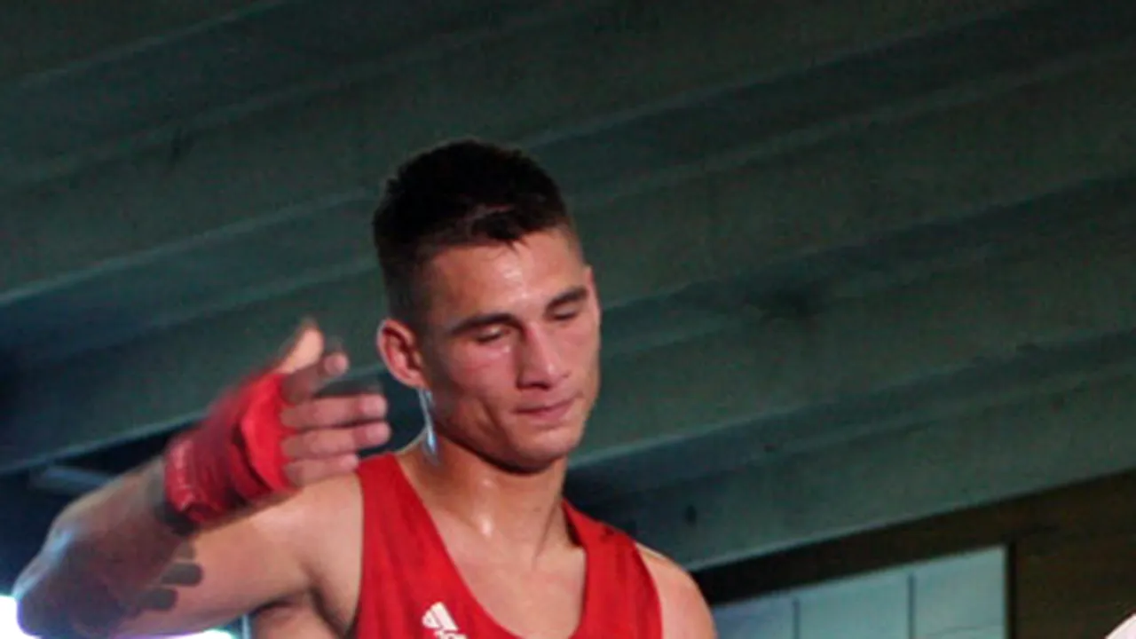 Traian Lupu şi Răzvan Cojanu, în turul doi al CM de box de la Milano