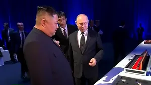 Schimb de cadouri între Kim Jong Un şi Vladimir Putin. Ce şi-au oferit cei doi lideri | VIDEO