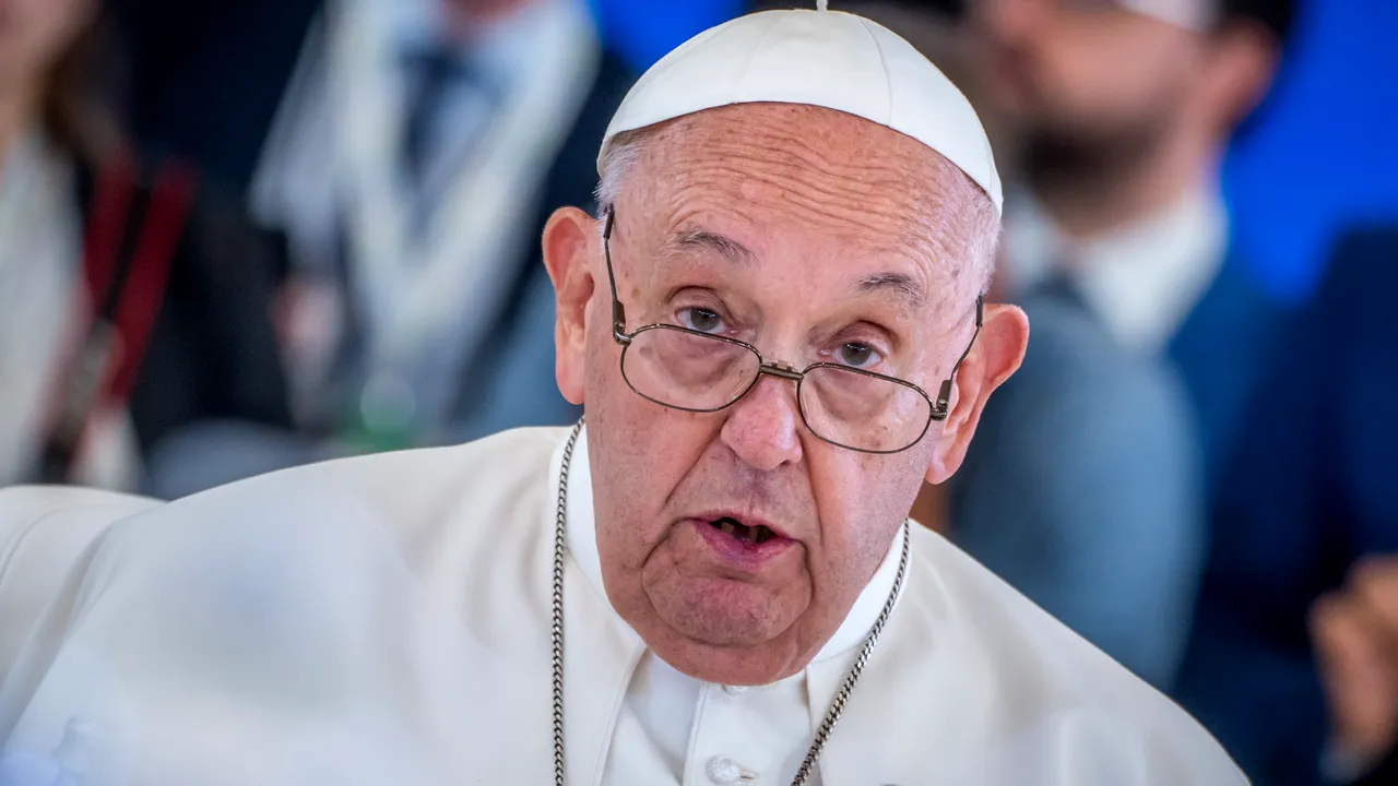 Papa Francisc este împotriva legalizării drogurilor şi îi numeşte asasini pe traficanţi