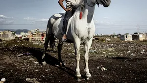Fotograful român Mugur Vărzariu a primit o menţiune din partea UNICEF - GALERIE FOTO