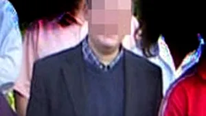 Peste 200 de DVD-uri cu cu filme XXX, descoperite în camera unui călugăr