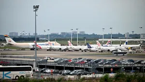 Europa s-ar putea confrunta în câteva săptămâni cu o penurie de combustibil pentru avioane