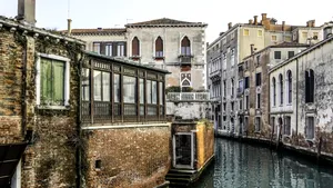 Veneția pregătește o taxă de până la 50 de euro pentru turiști. Noul primar vrea să limiteze afluxul de vizitatori