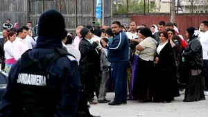 Şase dintre persoanele implicate în scandalul de la Spitalul Judeţean Argeş, identificate de Poliţie