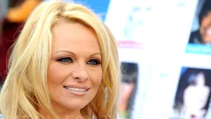 Pamela Anderson datorează fiscului american peste 500.000 de dolari