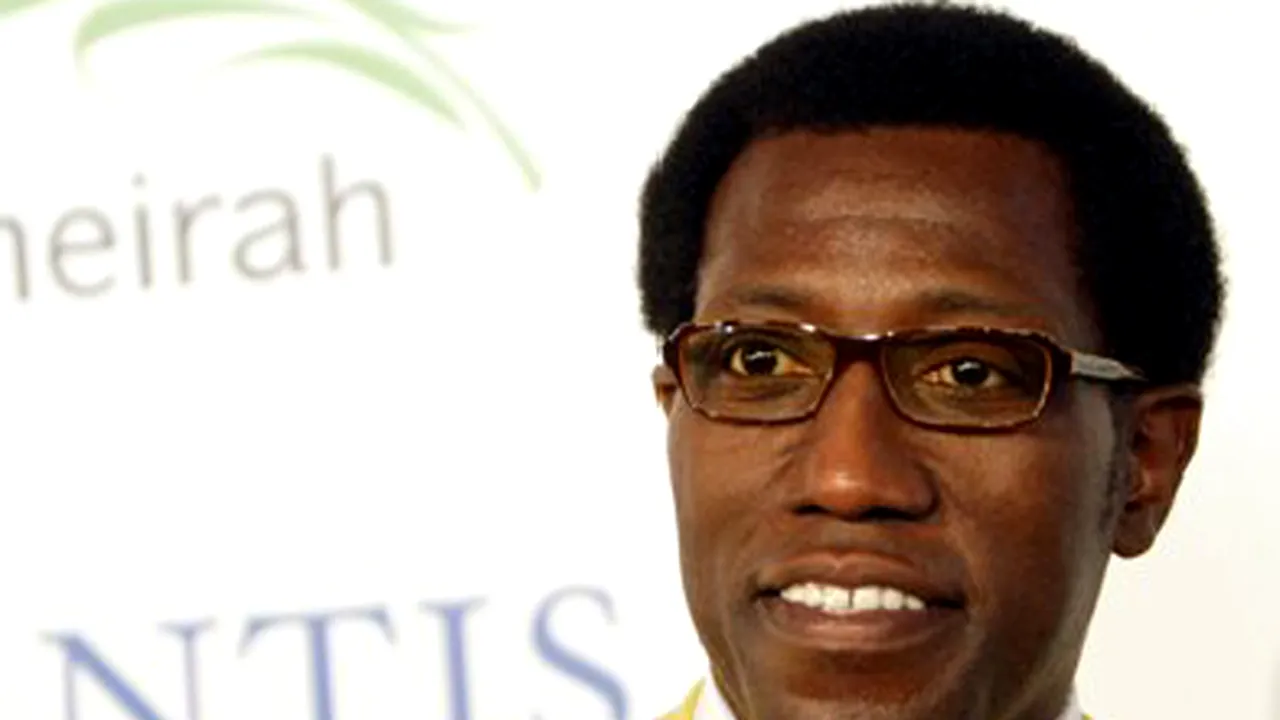 Wesley Snipes - interpretul lui James Brown într-un film inspirat din viaţa şi cariera cântăreţului