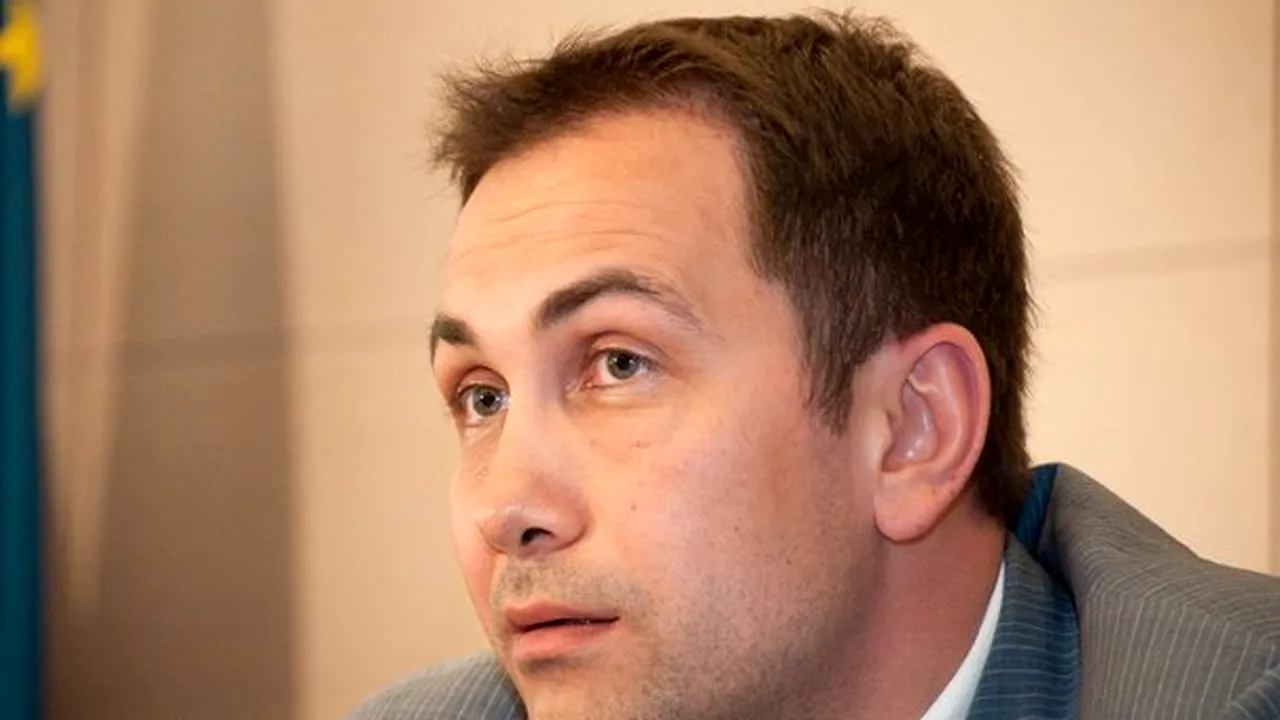 O nouă demisie din Guvern: Lucian Isar. Funcţia lui ar putea fi preluată de Mihai Voicu