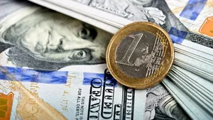 Bulgaria întârzie procedurile de adoptare a monedei euro 
