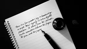 Testele de scris de mână pot detecta declinul cognitiv înaintea simptomelor severe, arată un nou studiu
