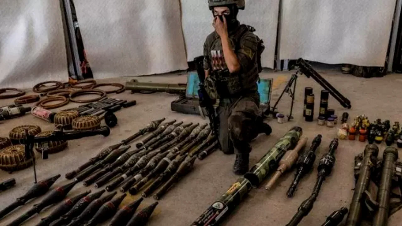 Instrucţiuni despre cum să ucizi cu un cuţit sau cu o grenadă în manualul de război al Hamas