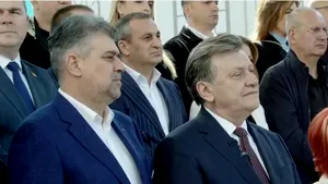 Crin Antonescu, la mitingul electoral de la Craiova: Cu premierul Ciolacu am de gând să lucrez în continuare