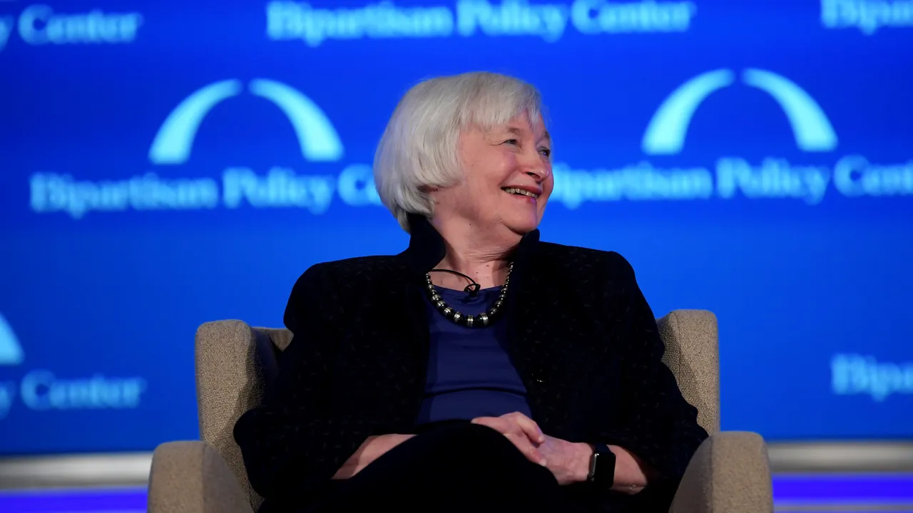 Joseph Biden o va desemna pe Janet Yellen secretar al Trezoreriei