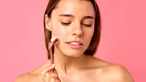 Vampire Facelift: tratamentul estetic care face furori printre vedete foloseşte sânge centrifugat