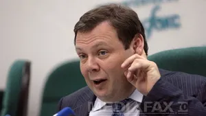 Miliardarul rus Fridman va prelua pentru 5 miliarde de euro divizia de petrol şi gaze a grupului german RWE