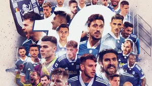 U Craiova 1948 a promovat în Liga 1. Pentru a doua poziţie promovabilă se luptă Rapid şi CS Mioveni