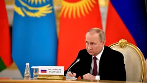 3 servicii de informaţii americane susţin acelaşi lucru: Putin are cancer