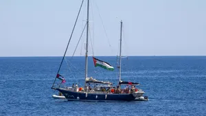 Senator irlandez reținut pe flotila cu ajutoare pentru Gaza