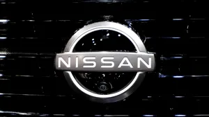 Nissan începe negocierile cu sindicatul pentru reducerea personalului de la biroul regional european