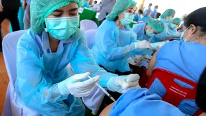 Peste 2 miliarde de doze administrate la nivel global. Cum arată clasamentul şi care sunt cele şase ţări din lume nu au început vaccinarea