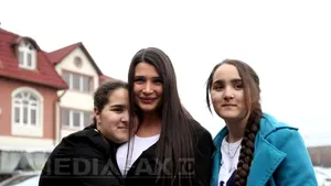 Elena Băsescu: Romii sunt abuzaţi. Reprezentanţii lor în Parlament să fie mai solidari cu ei