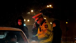 Valabilitatea documentelor care expiră în starea de urgenţă se prelungeşte. În ce termen pot fi depuse cererile de preschimbare