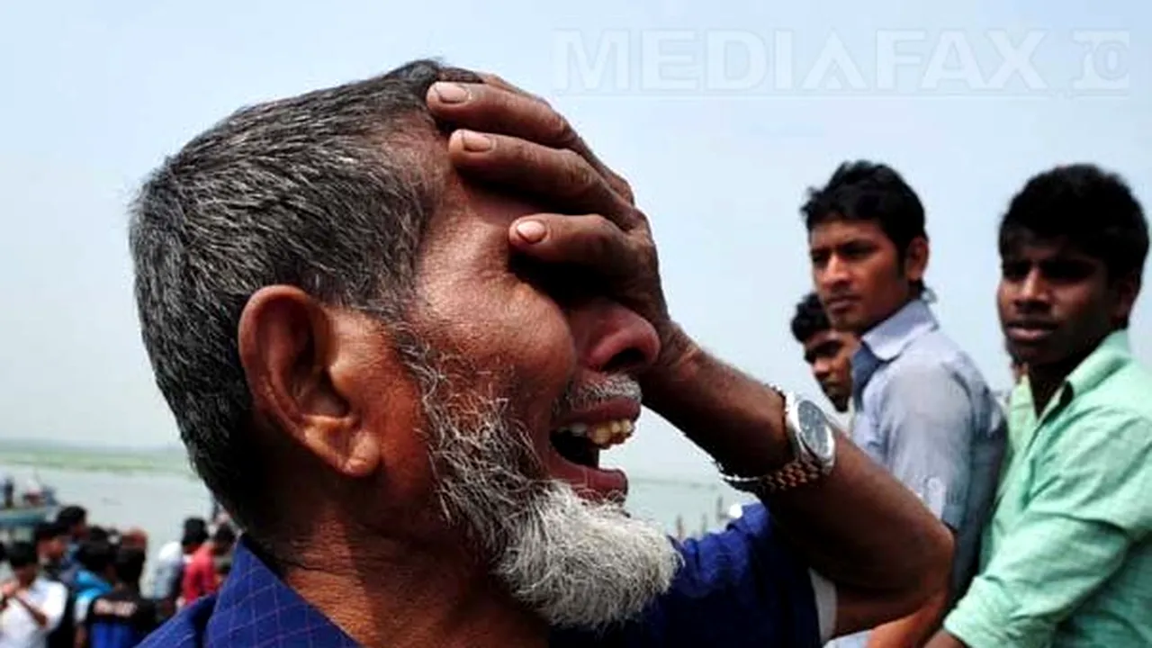 Bilanţul naufragiului din Bangladesh: 66 de morţi şi zeci de oameni dispăruţi