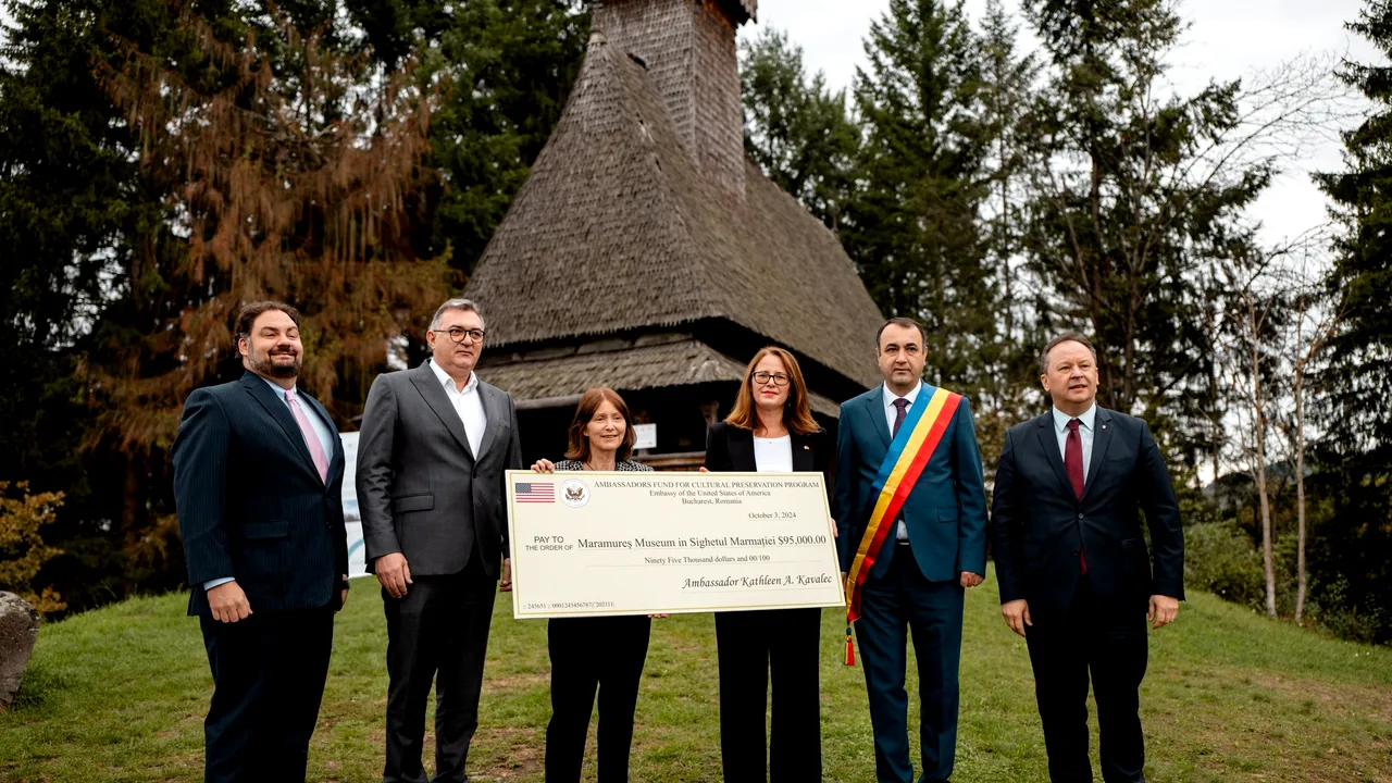 Ambasada SUA donează 95.000 de dolari pentru restaurarea unei biserici din Sighetu Marmaţiei